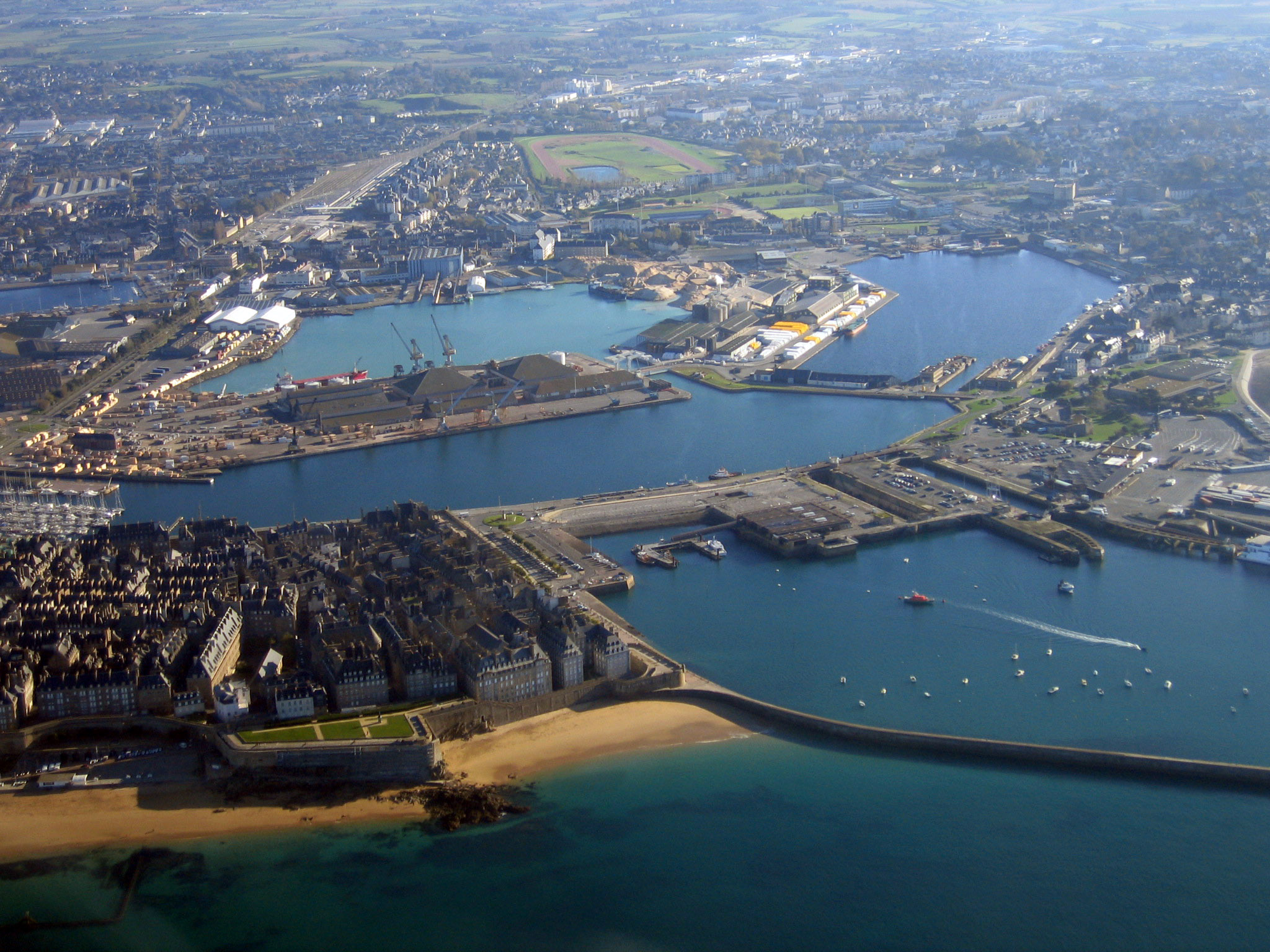 harbor facilites